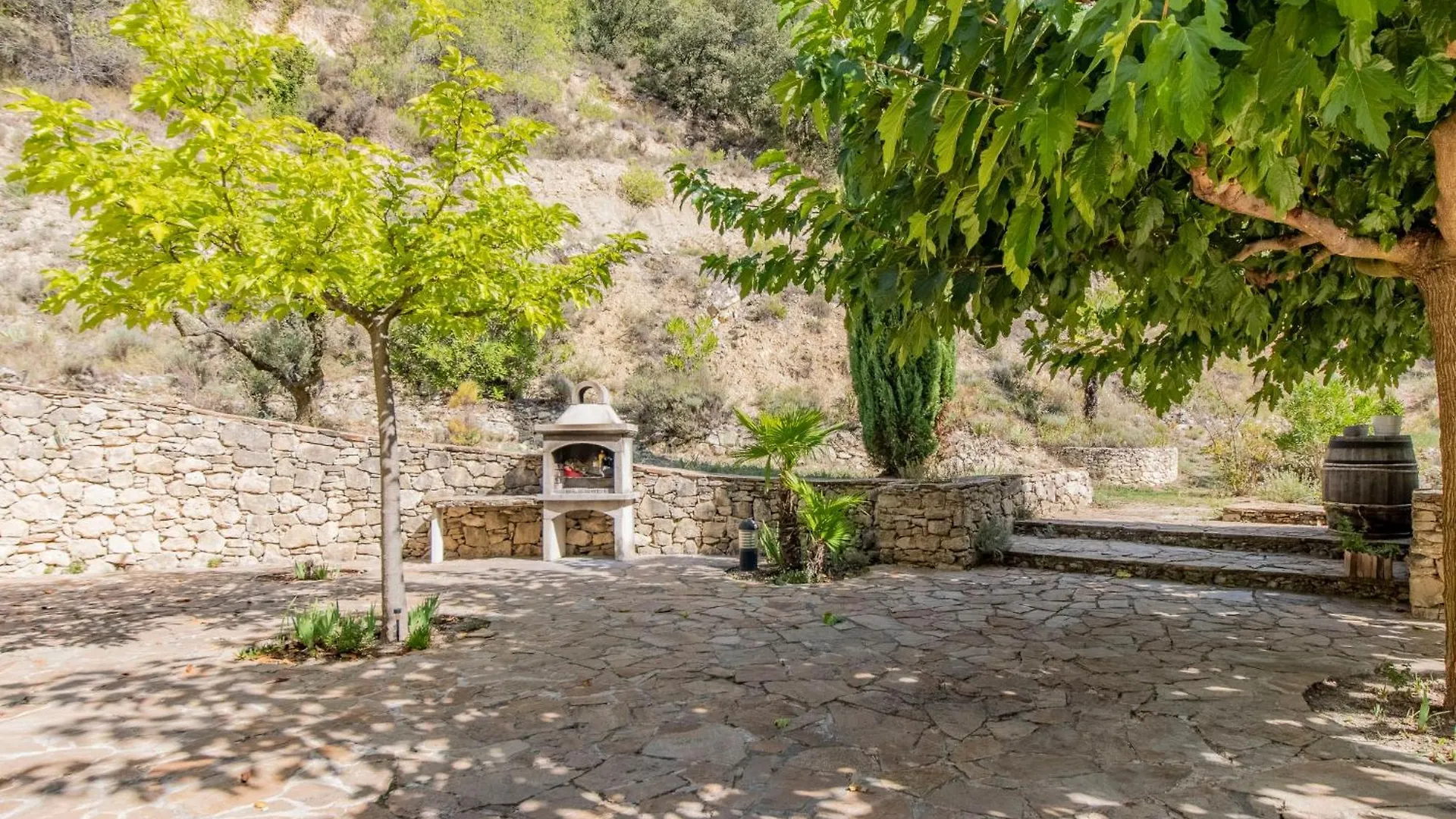 Villa L'Oliveraie By Interhome Le Barroux
